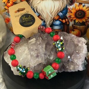 Cheers !!! Christmas 🎄 is coming start early!!